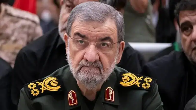 Iiraan oo si adag uga hadashay qorshaha qaarijinta wiilka Trump